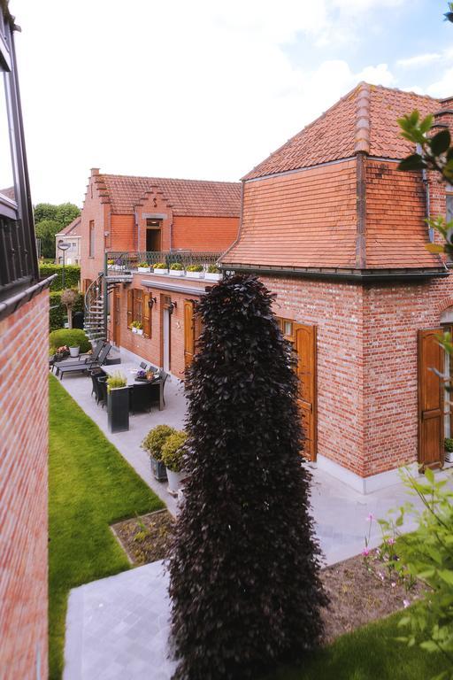 B&B Ter Vesten Ieper Bagian luar foto