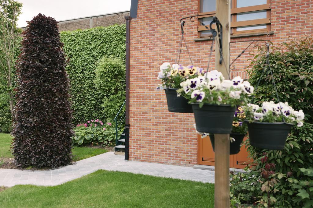 B&B Ter Vesten Ieper Bagian luar foto